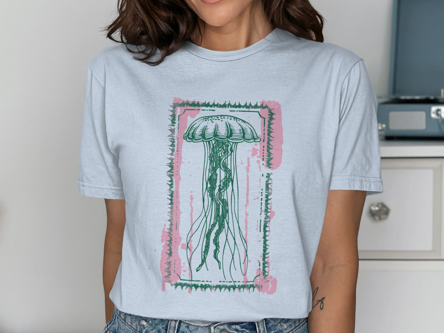 Jellyfish Design Graphic Tee Casual Wear product