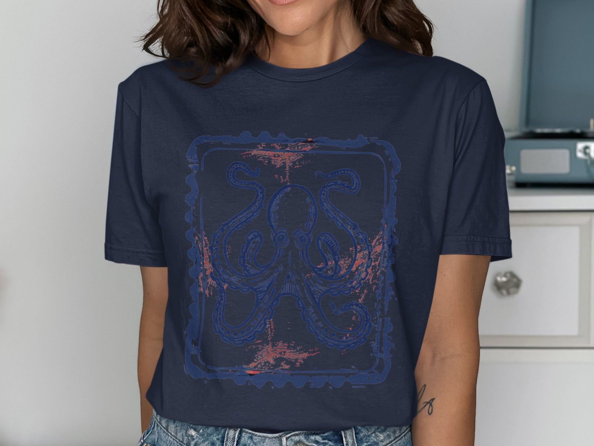 Octopus Graphic Design Dark T Shirt product