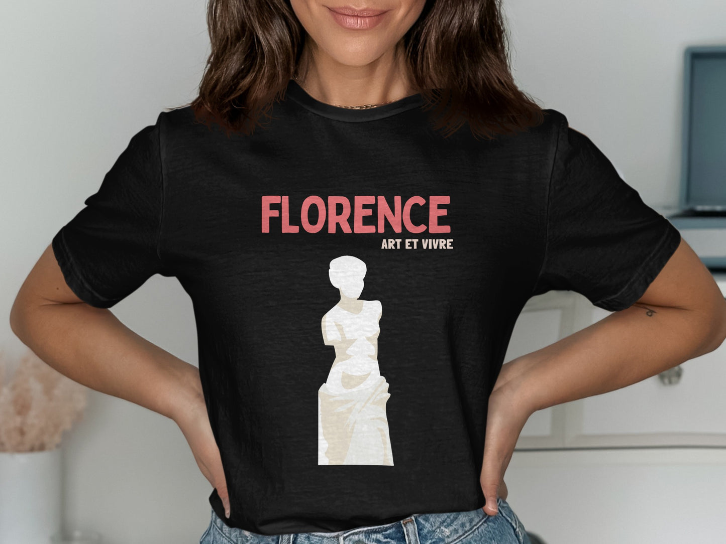 Black t-shirt with "FLORENCE ART ET VIVRE" and a white statue graphic.