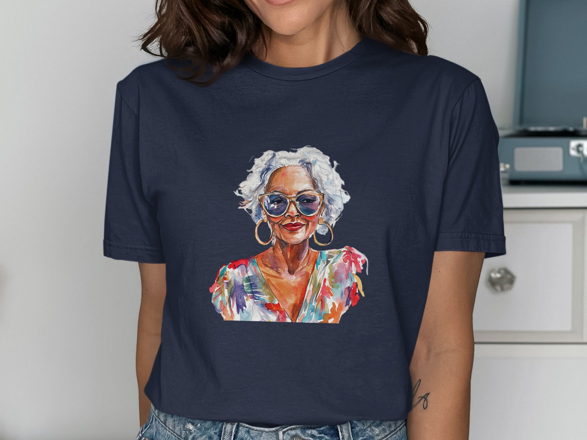 Watercolor portrait of a stylish older woman with white curly hair and sunglasses.