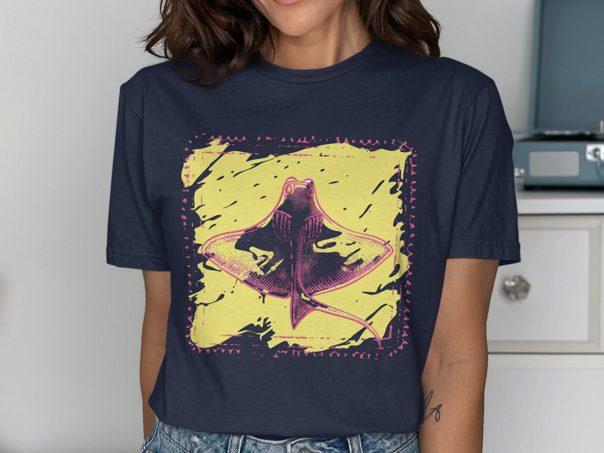 Vintage Cartoon Stingray Graphic Tee Shirt product