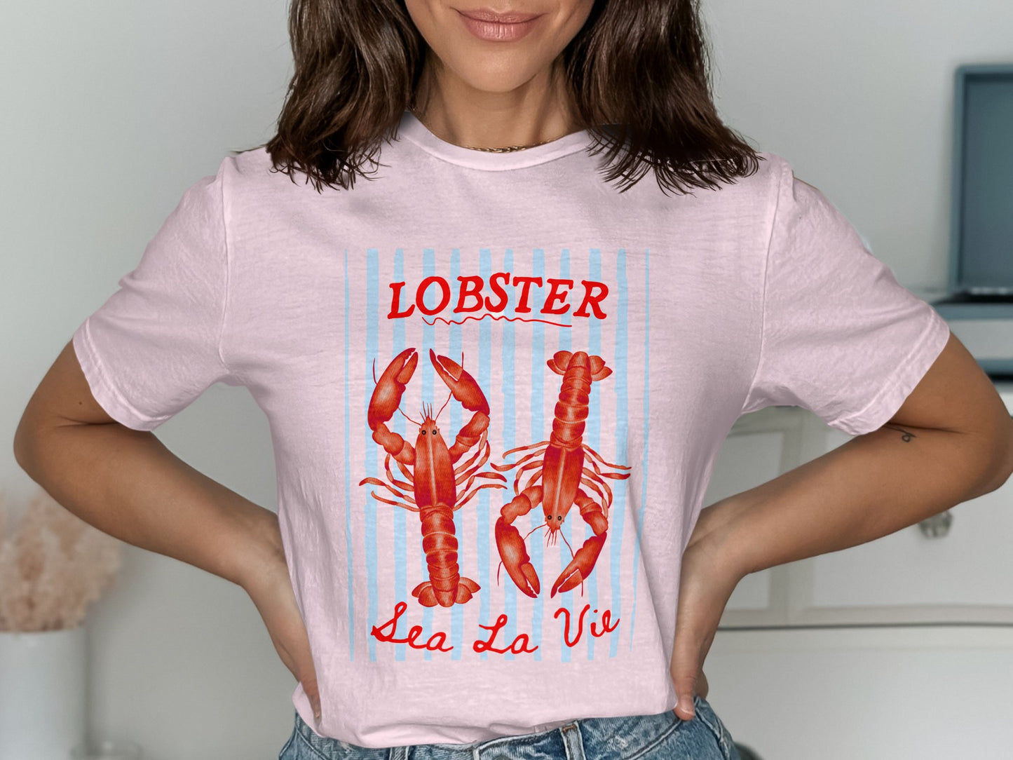 Lobster Sea La Vie Cute Graphic Casual T-Shirt product