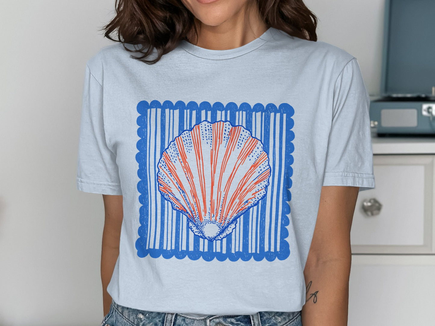 Decorative Seashell Print Casual T-Shirt product type