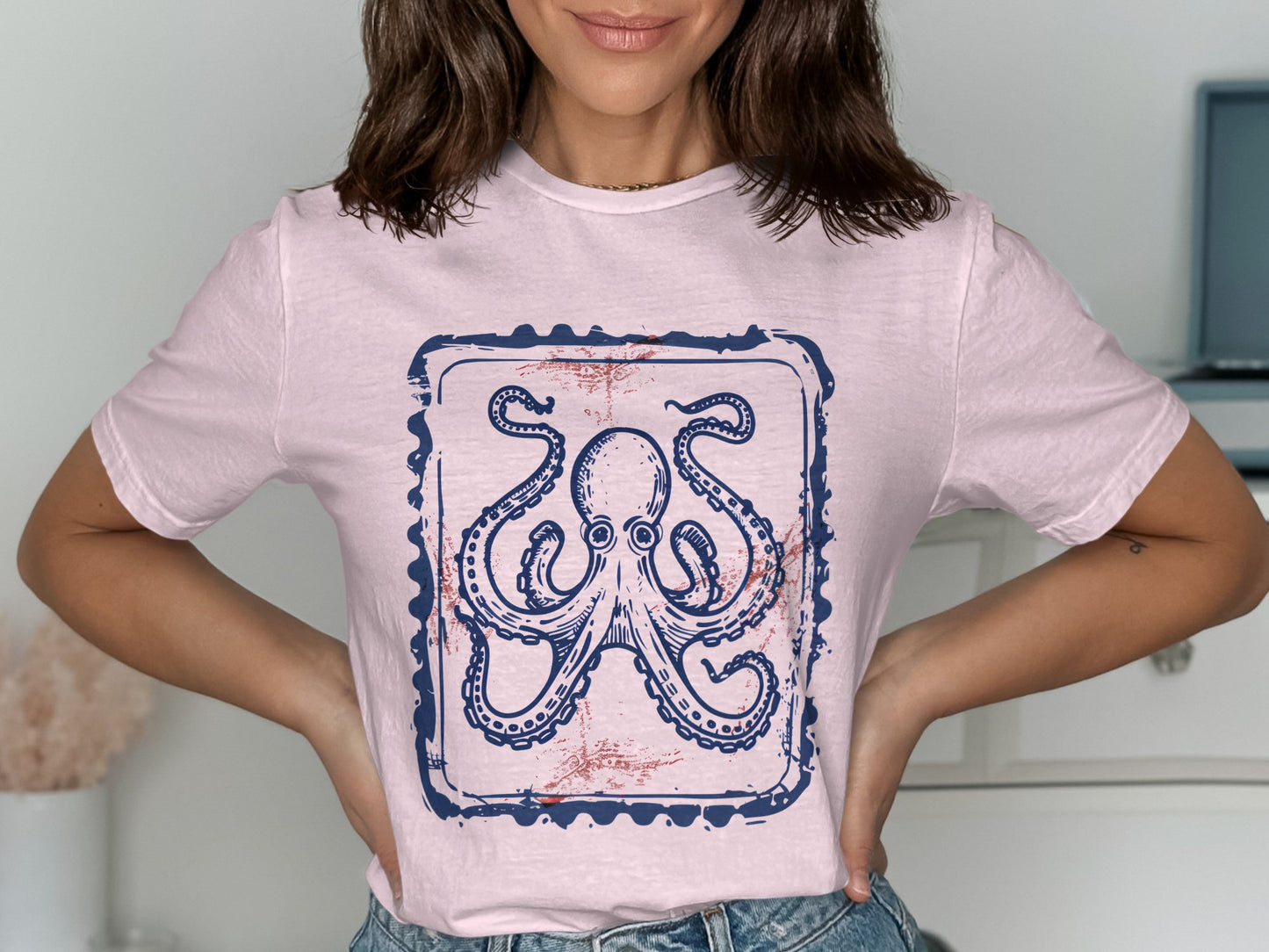 Octopus Graphic Print Crew Neck Casual T-shirt product