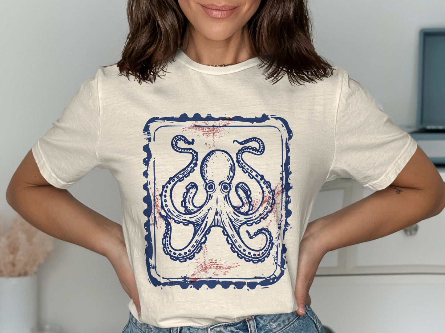 Vintage Octopus Graphic Print T-shirt product