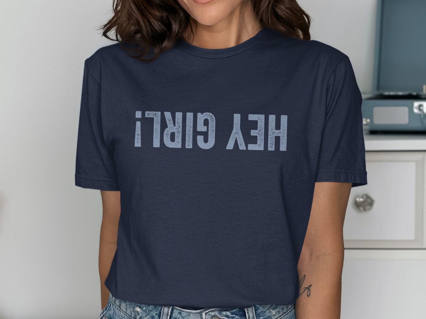 Hey Girl Graphic Tee Stylish Casual Shirt product type