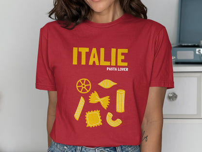 Red t-shirt with "ITALIE PASTA LOVER" and various pasta shapes.