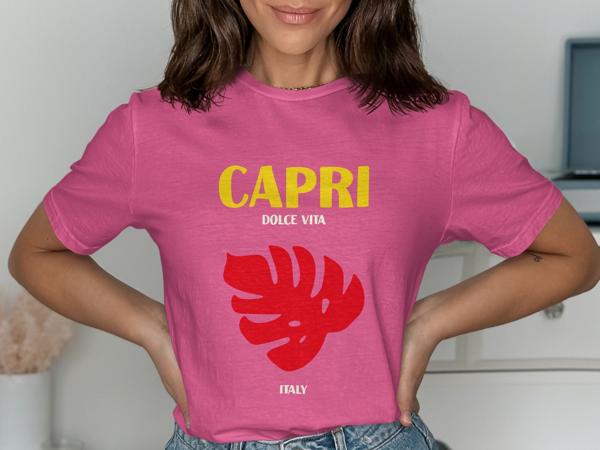CAPRI Dolce Vita Italy Graphic T-Shirt product type