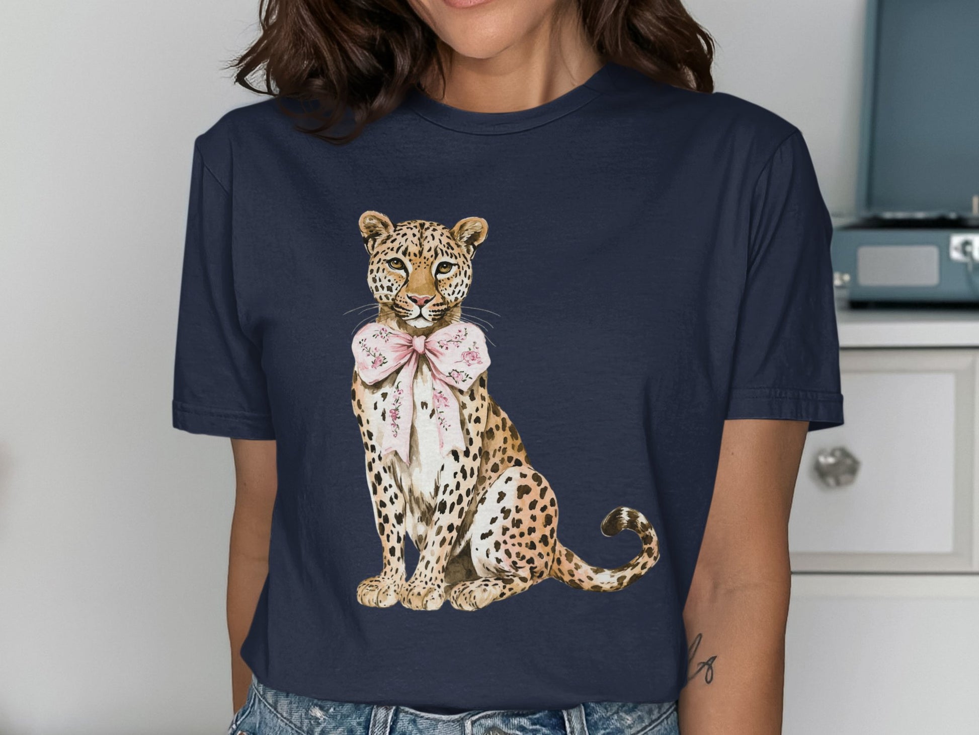 Leopard with Pink Bow Graphic T-Shirt product type